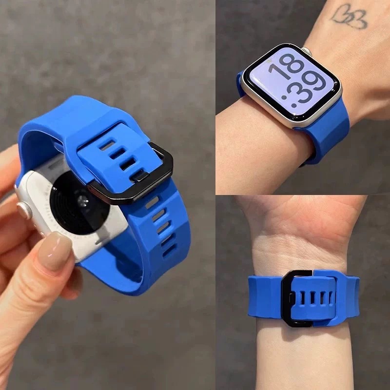 Smartwatch Premium Watches For Women - حزام ساعة سيليكون ناعم ومموج عالي