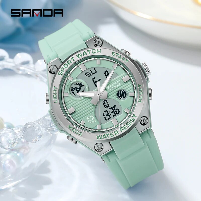 ساعة رقمية LED للنساء ، كرونوغ - مراجعة Solar Powered Watch وسعره