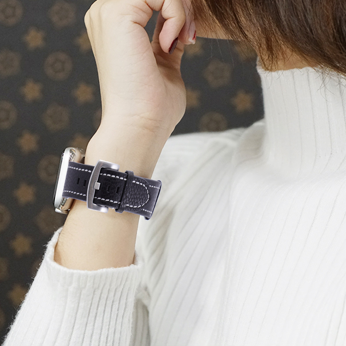 قطعة واحدة من حزام ساعة فاخر م - مراجعة Smartwatch Stylish Watches For Women وسعره